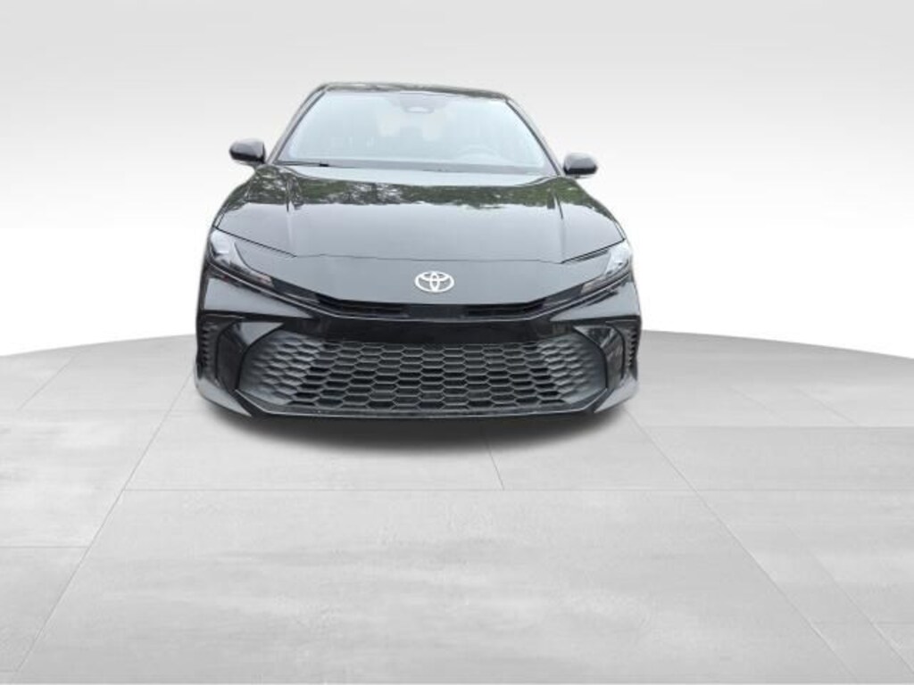 Used 2025 Toyota Camry SE Sedan
