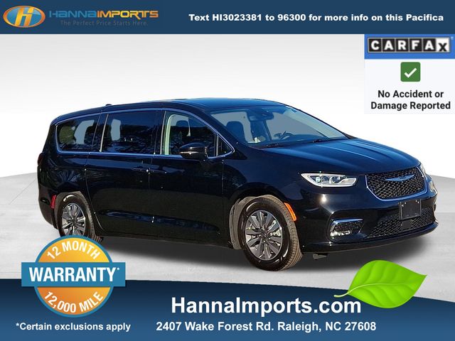 2024 Chrysler Pacifica PHEV Select