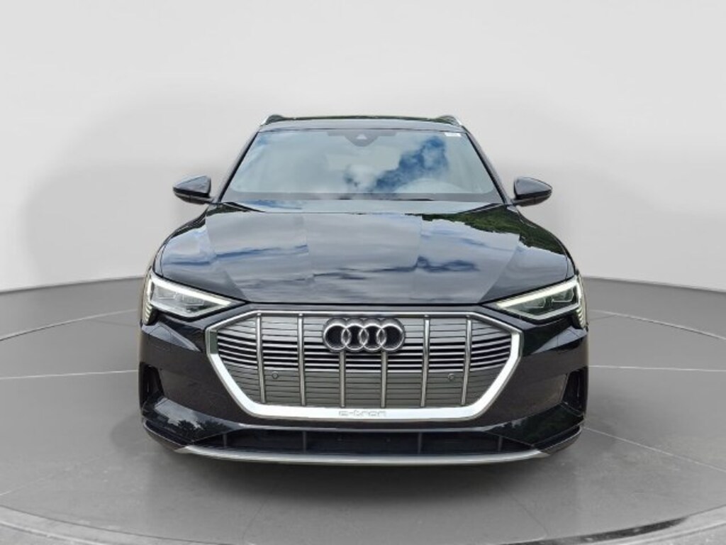 Used 2023 Audi e-tron Premium SUV