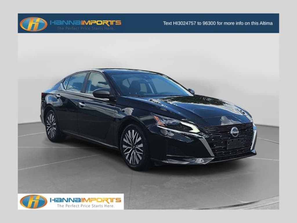 Used 2025 Nissan Altima 2.5 SV Sedan