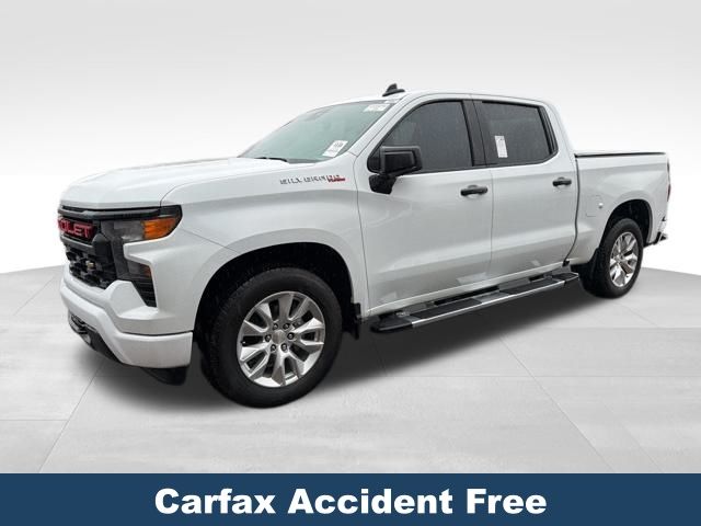 2024 Chevrolet Silverado 1500 Custom photo 2