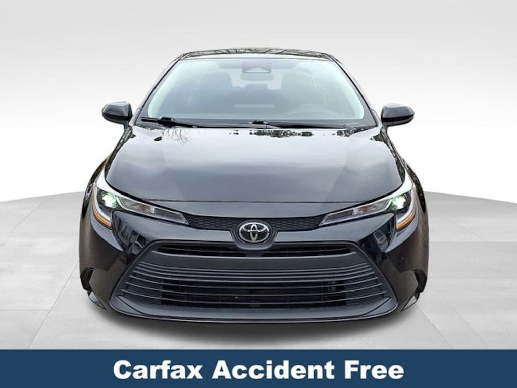 Used 2024 Toyota Corolla LE Sedan