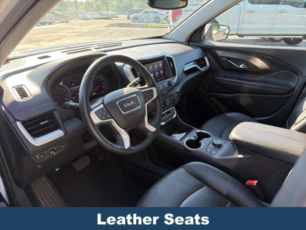 Used 2024 GMC Terrain SLT SUV