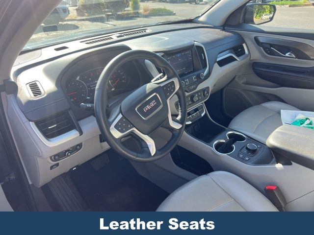 2024 Gmc Terrain SLT photo 2