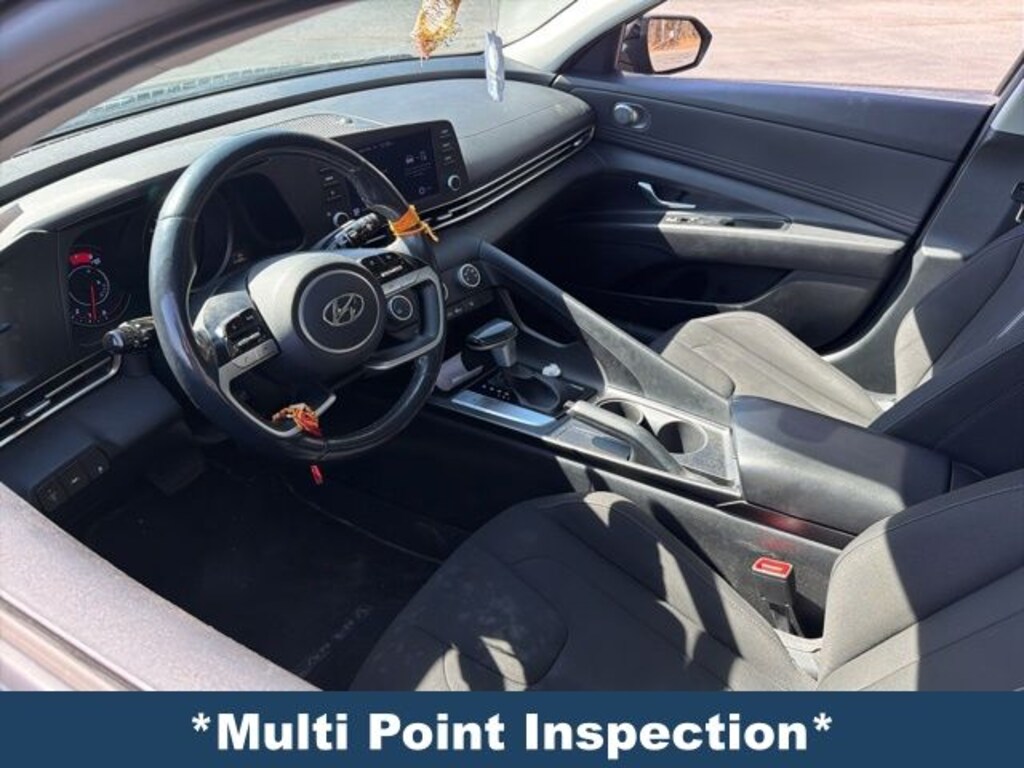 Used 2022 Hyundai Elantra SEL Sedan