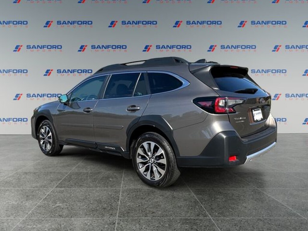 Used 2024 Subaru Outback Limited SUV