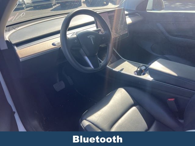 2020 Tesla Model Y Long Range photo 3