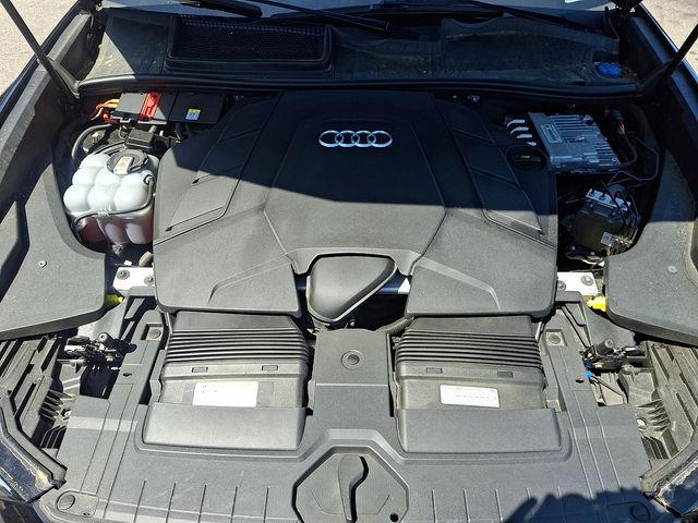 2021 Audi Q8 Premium Plus - Photo 33