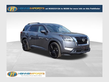 2022 Nissan Pathfinder SV SUV