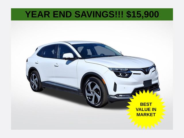 2023 VinFast VF 8 ECO's photo