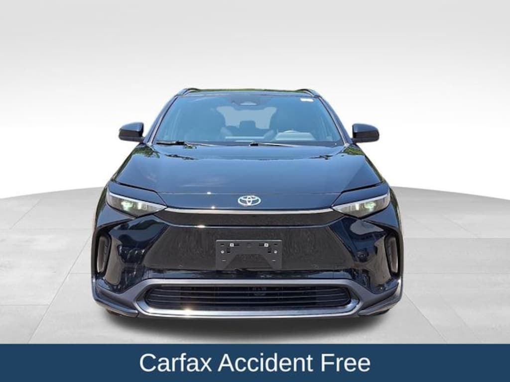 Used 2024 Toyota bZ4X XLE SUV
