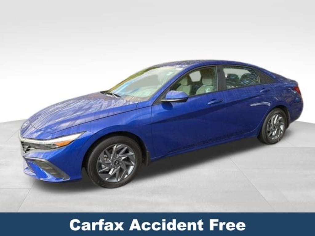 Used 2024 Hyundai Elantra SEL Sedan