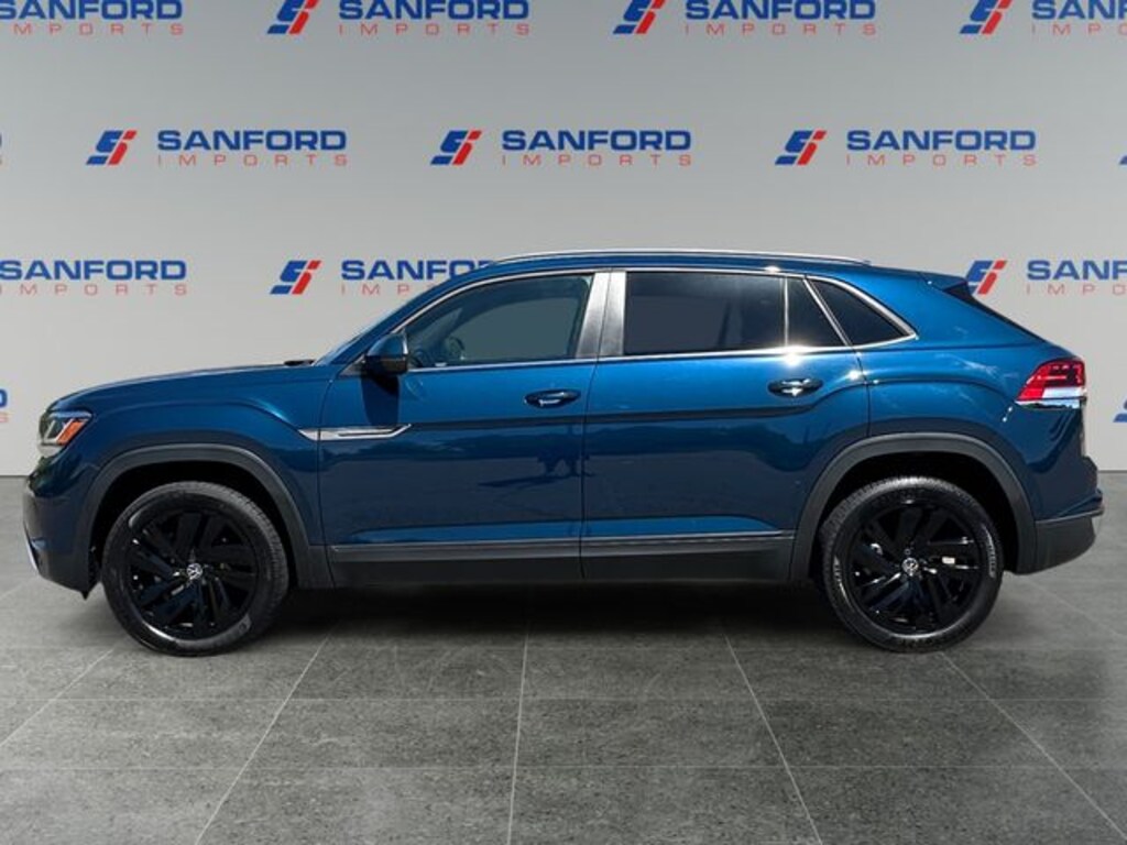 Used 2022 Volkswagen Atlas Cross Sport 3.6L V6 SE w/Technology SUV
