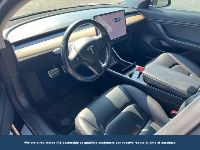 2018 Tesla Model 3 Mid Range photo 2