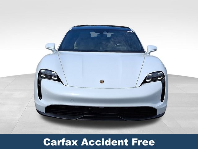 2022 Porsche Taycan Base photo 2