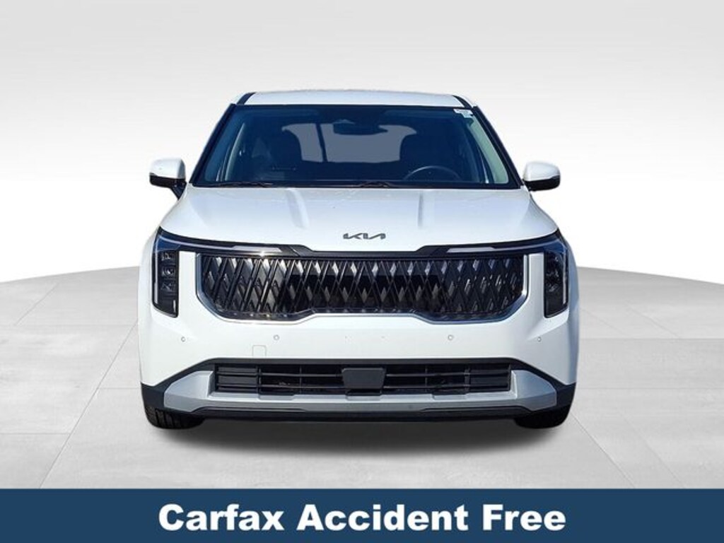 Used 2025 Kia Carnival LXS Minivan/Van