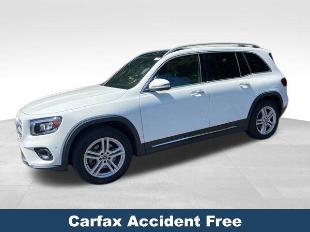 2022 Mercedes Benz GLB 250 photo 2