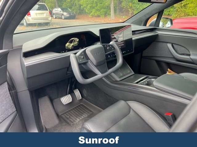 2023 Tesla Model X Plaid photo 2