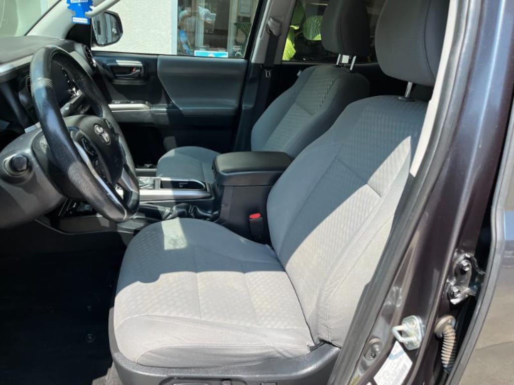 Used 2021 Toyota Tacoma 4WD SR5 Double Cab 5 Bed V6 AT (Natl)