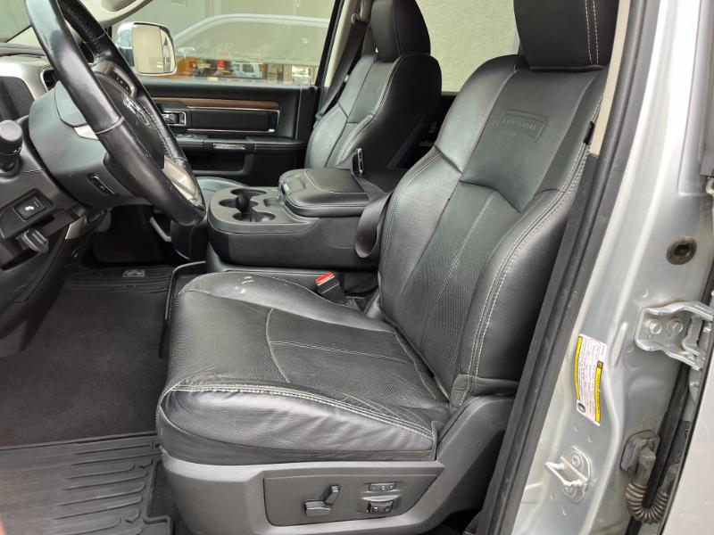 2018 Ram 3500 Laramie photo 4