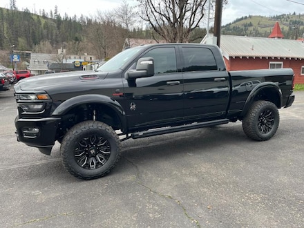 2025 Ram 2500 Big Horn 4x4 Crew Cab 64 Box Black Widow 4x4 Pickup