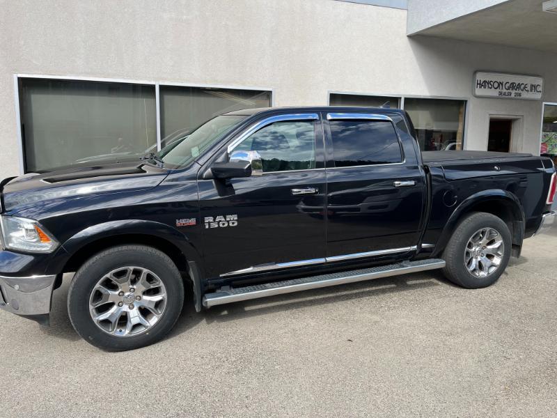 2017 RAM 1500 Pickup Laramie Limited