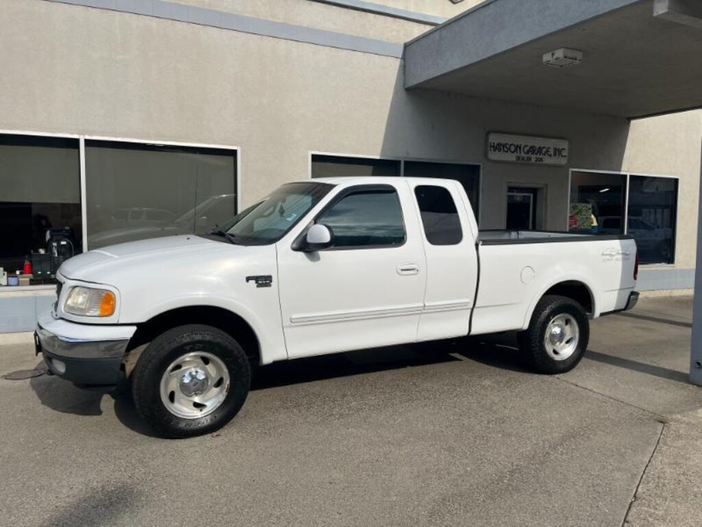Used 2000 Ford F-150 Supercab 139 4WD XL