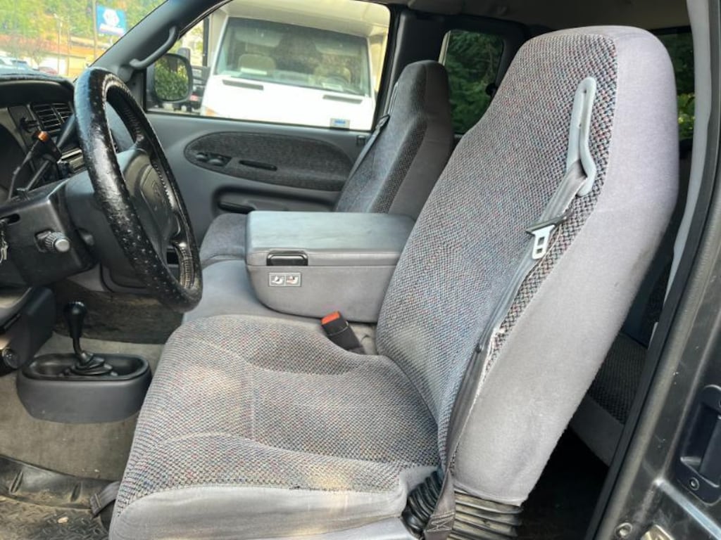 Used 2002 Dodge Ram 2500 4dr Quad Cab 139 WB HD 4WD