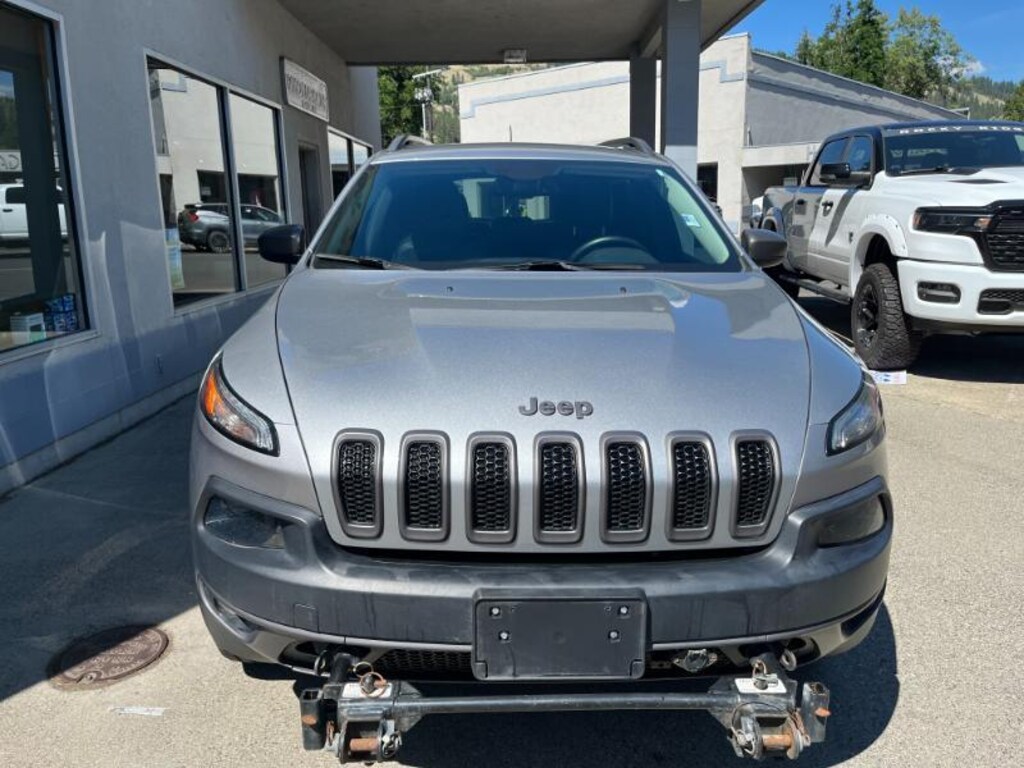 Used 2015 Jeep Cherokee 4WD 4dr Trailhawk