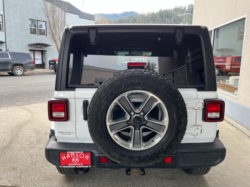 2020 Jeep Wrangler Unlimited Sahara photo 2