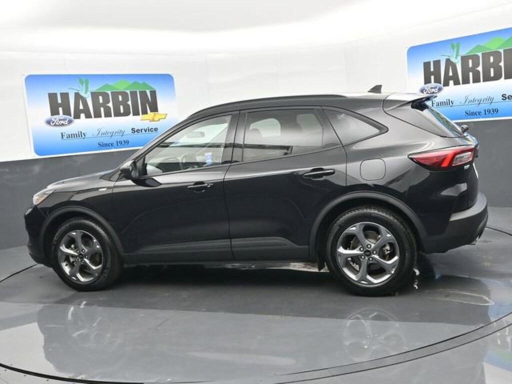 Used 2025 Ford Escape ST-Line