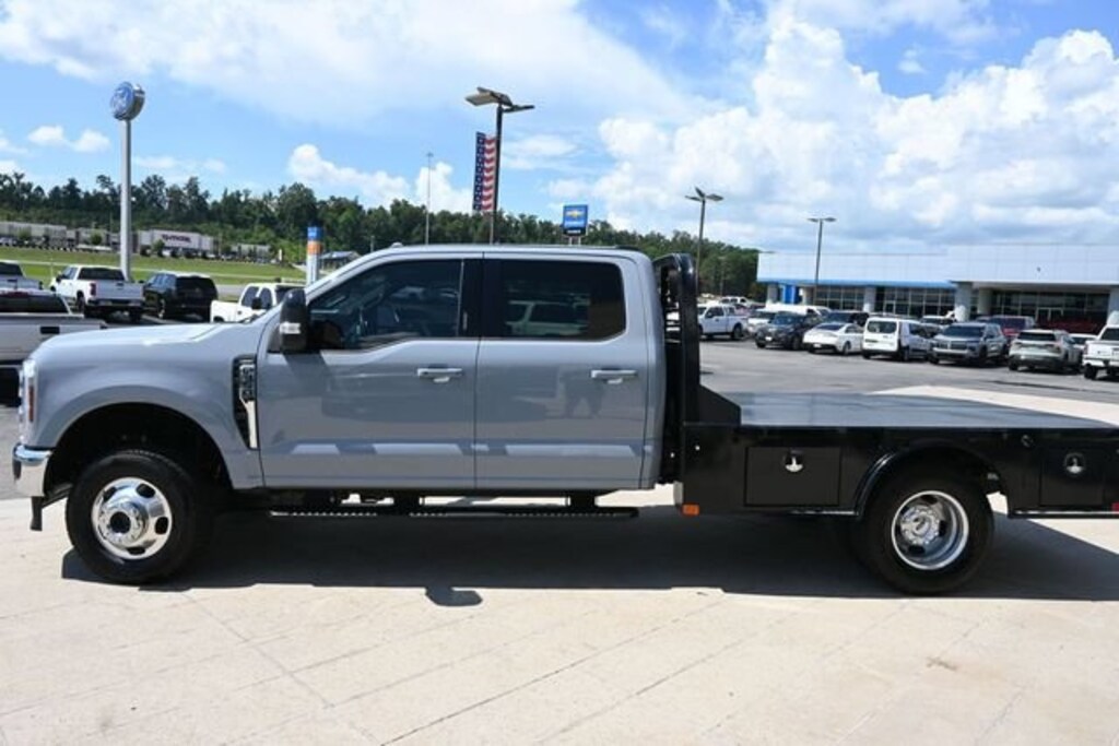 Used 2024 Ford Super Duty F-350 DRW XL