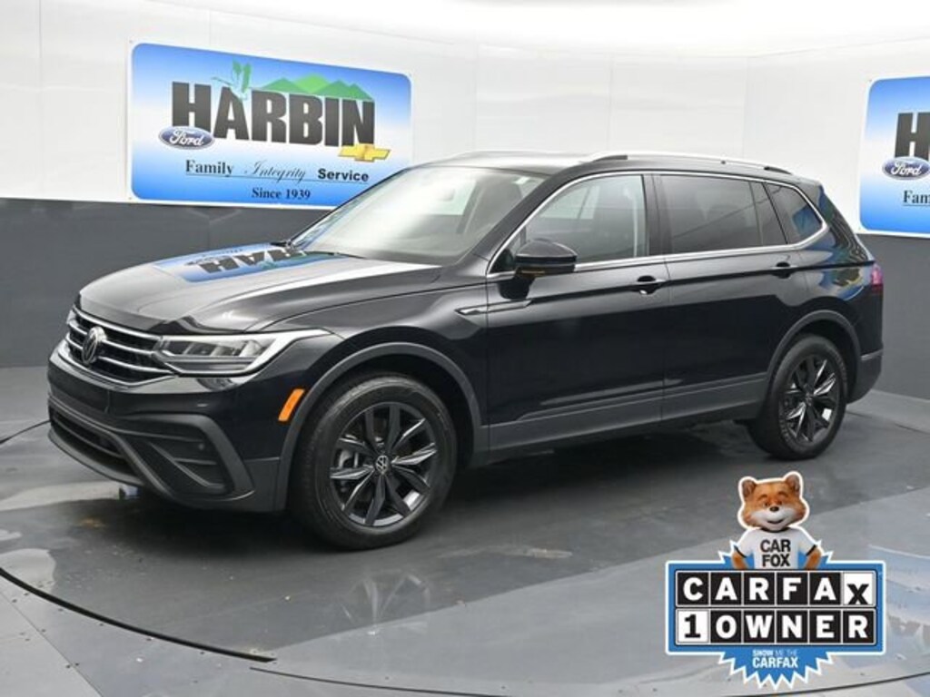 Used 2023 Volkswagen Tiguan SE