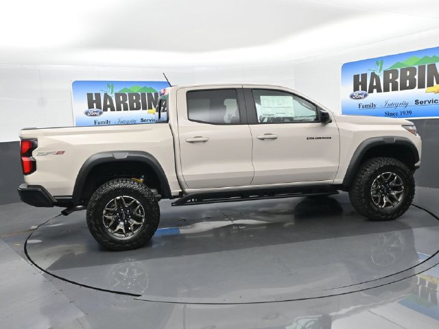 2026 Chevrolet Colorado ZR2 - Photo 6