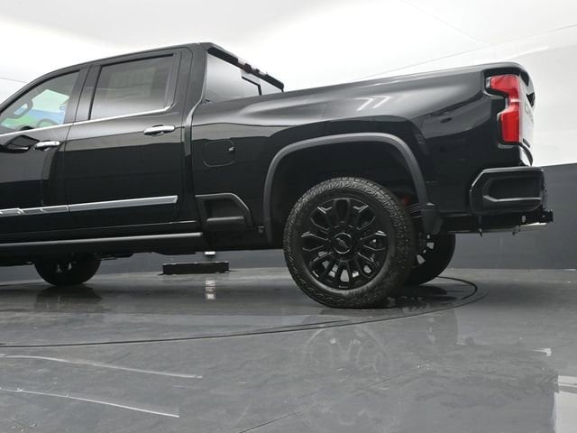 2026 Chevrolet Silverado 2500 HD High Country - Photo 9