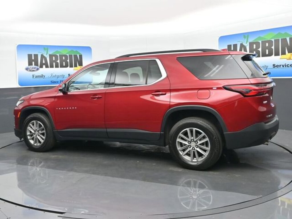 Used 2023 Chevrolet Traverse LT Cloth SUV