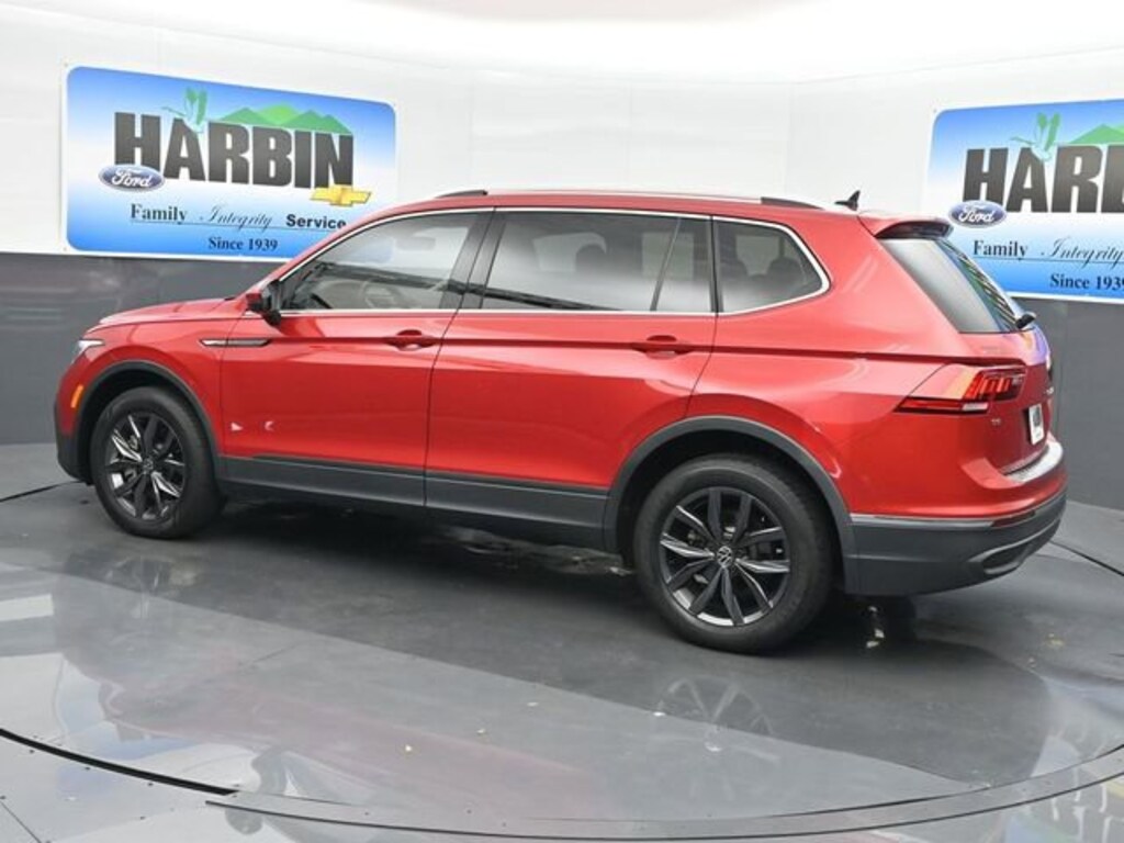 Used 2023 Volkswagen Tiguan SE