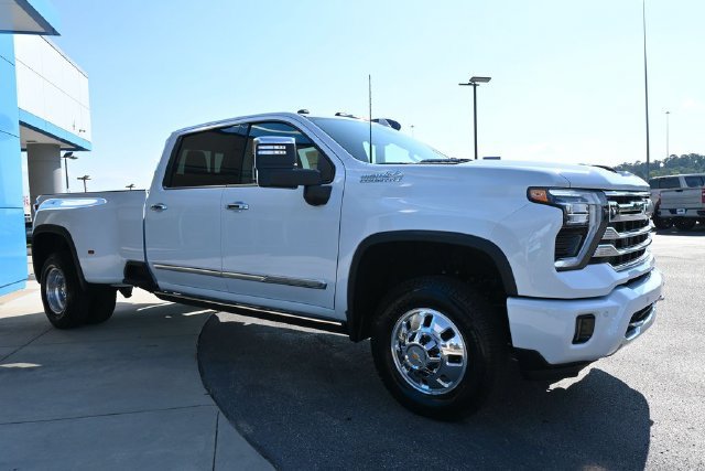 2026 Chevrolet Silverado 3500 HD High Country - Photo 10