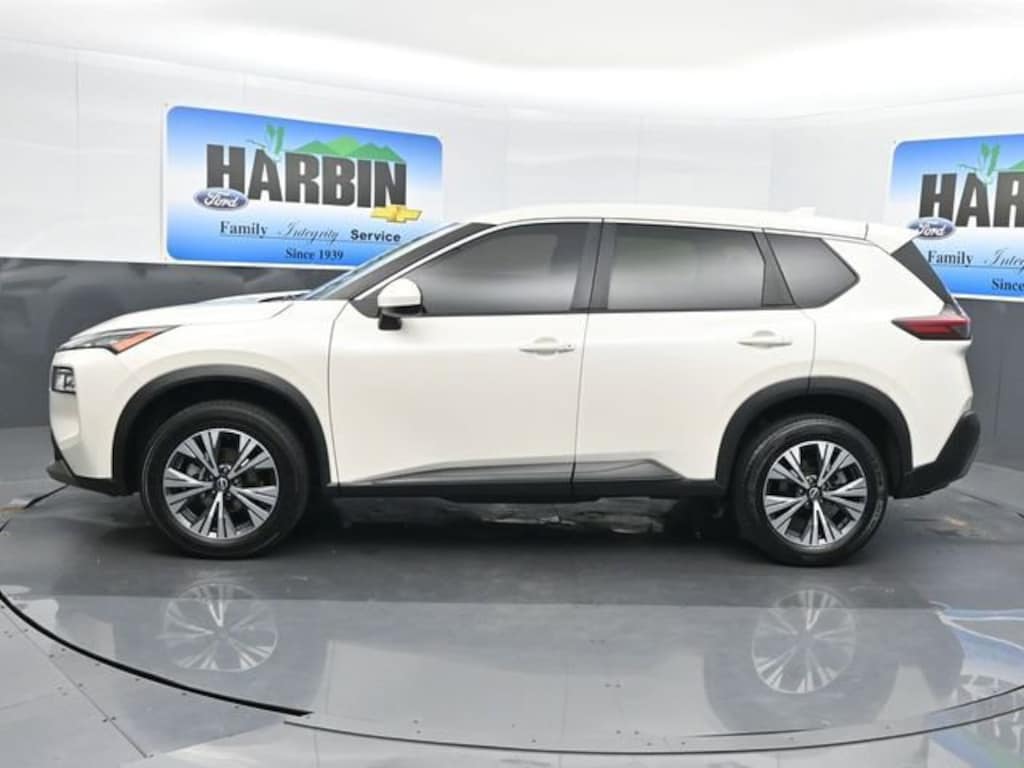 Used 2023 Nissan Rogue SV
