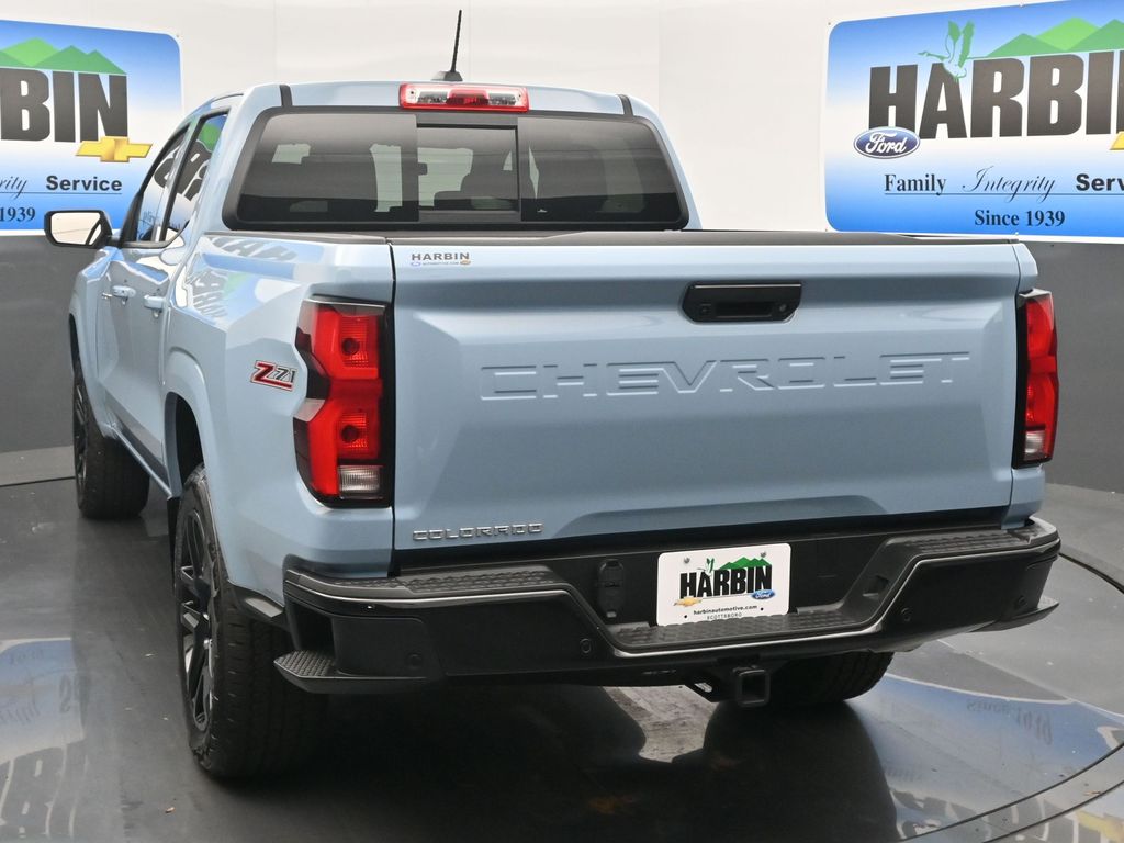 2025 Chevrolet Colorado Z71 photo 4