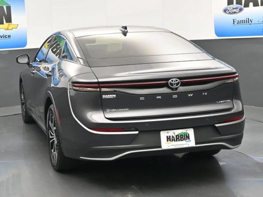 Used 2024 Toyota Crown XLE