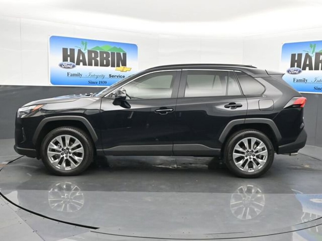 Used 2025 Toyota RAV4 XLE Premium