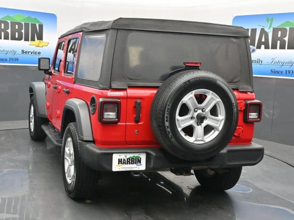 Used 2018 Jeep Wrangler Unlimited Sport S
