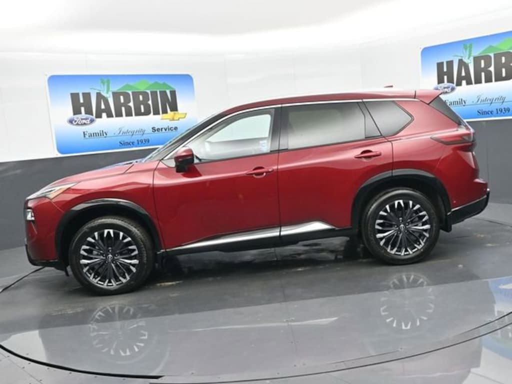 Used 2024 Nissan Rogue Platinum