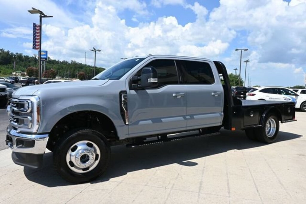 Used 2024 Ford Super Duty F-350 DRW XL