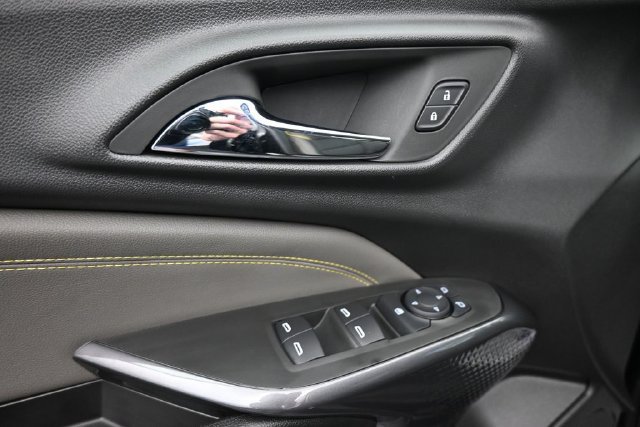 2026 Chevrolet Trax Activ - Photo 10