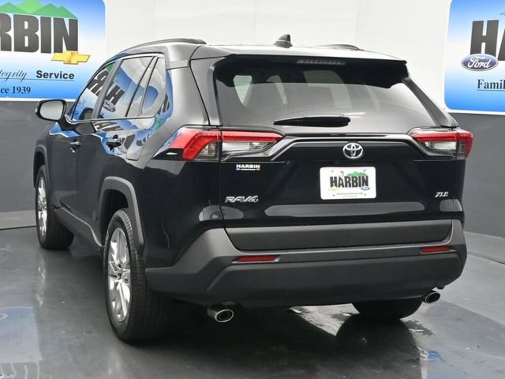 Used 2025 Toyota RAV4 XLE Premium