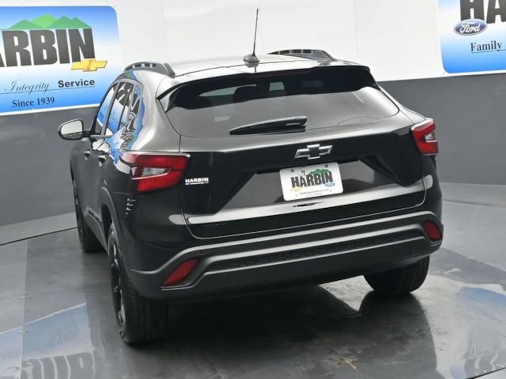 New 2026 Chevrolet Trax LT SUV