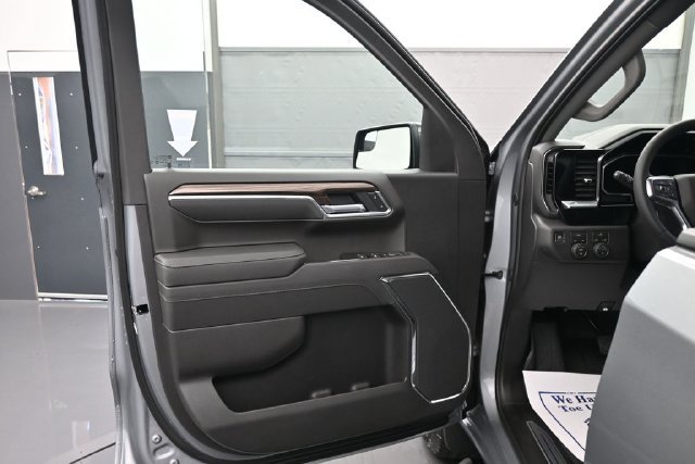 2026 Chevrolet Silverado 1500 RST - Photo 9