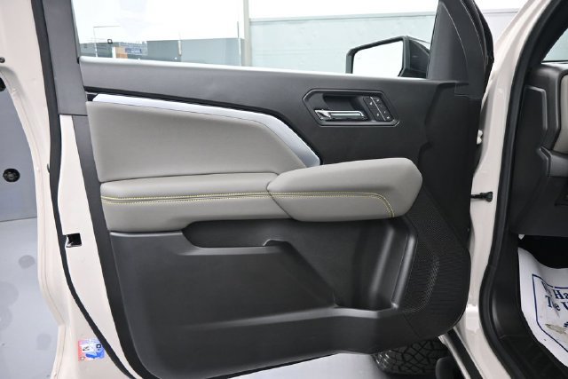 2026 Chevrolet Colorado ZR2 - Photo 9